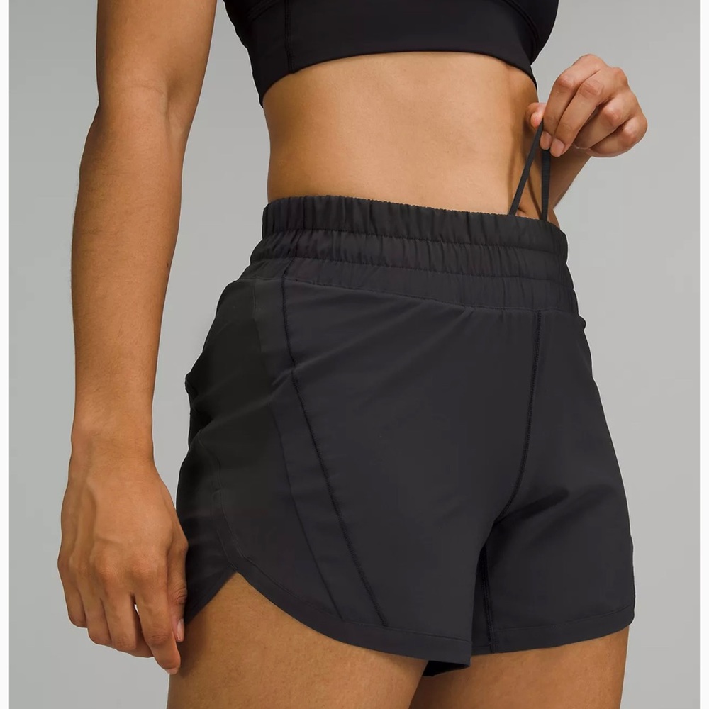 Lululemon Track That Mid-Rise Lined Short 5". Color Black. NWOT